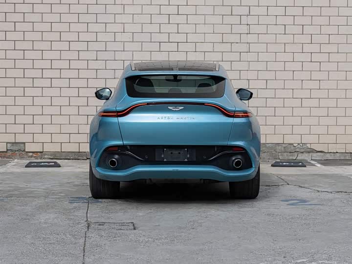 Aston Martin DBX 2022 2022款 3.0T STRAIGHT-SIX