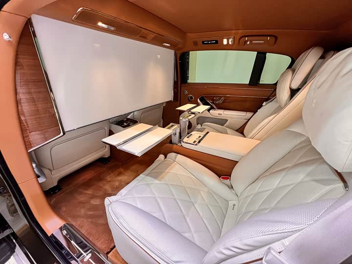 Maextro S800 2025 2025款 增程 星耀行政版 4座