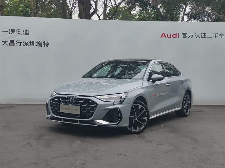 Audi A3 2025 2025款 A3L Limousine 35TFSI 飞驰尊享型
