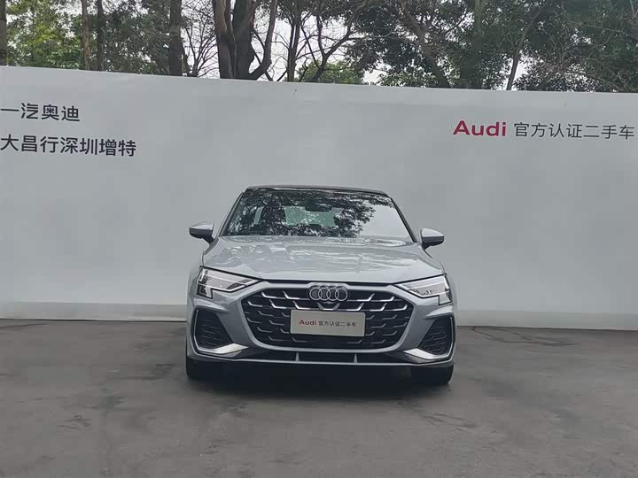 Audi A3 2025 2025款 A3L Limousine 35TFSI 飞驰尊享型