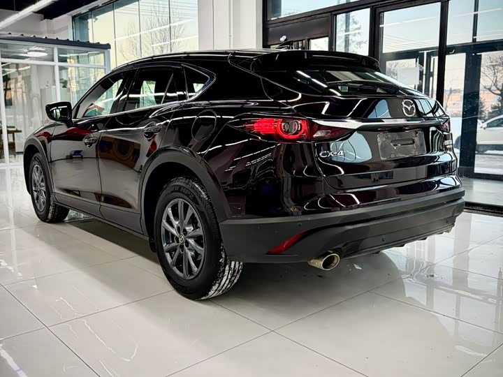 Mazda CX-4 2021 2021款 2.0L 自动两驱蓝天活力版