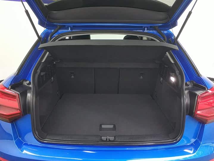 Audi Q2L e-tron 2019 2019款 Q2L e-tron 纯电智享型