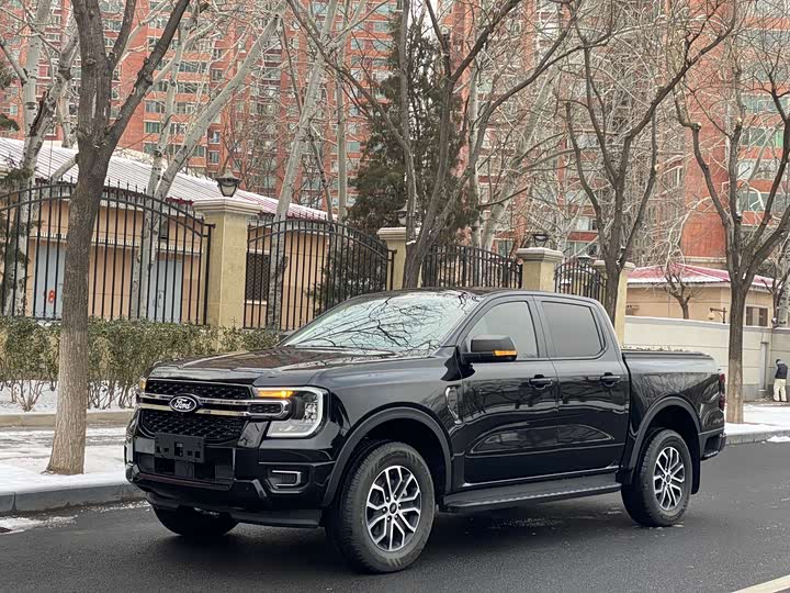Ford Ranger 2023 2023款 探迹四驱自动版 汽油