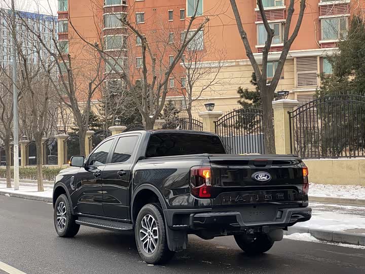 Ford Ranger 2023 2023款 探迹四驱自动版 汽油