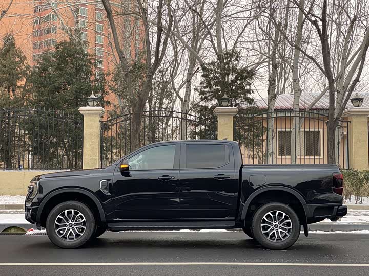 Ford Ranger 2023 2023款 探迹四驱自动版 汽油