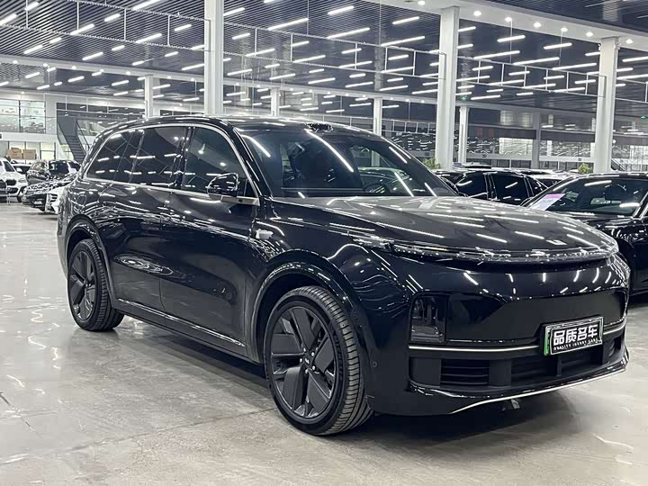 LiXiang L9 2025 2025款 Ultra 智能焕新版