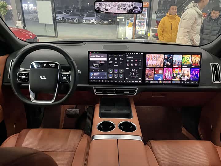 LiXiang L9 2025 2025款 Ultra 智能焕新版