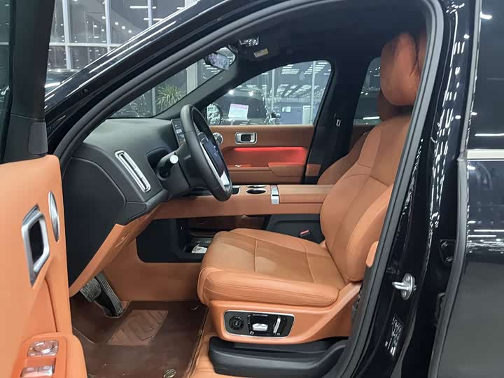 LiXiang L9 2025 2025款 Ultra 智能焕新版