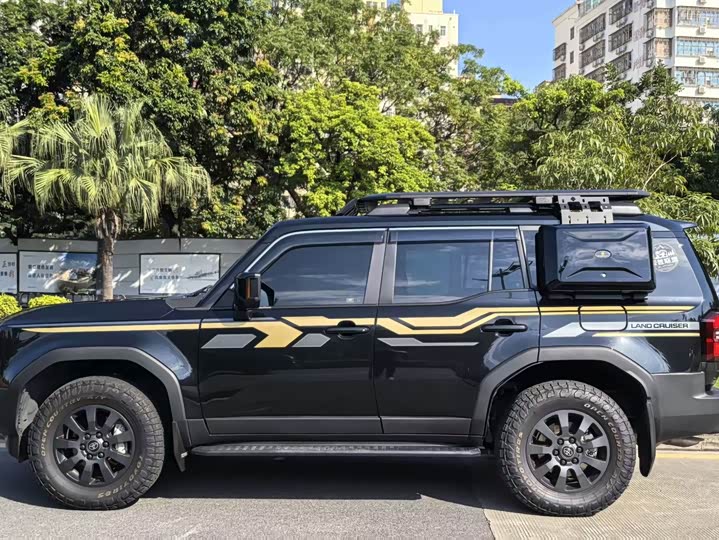 Toyota Prado 2025 2025款 2.4T 悍野WX版 5座