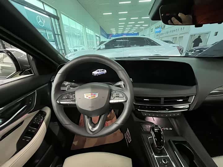 Cadillac CT5 2024 2024款 28T 铂金型