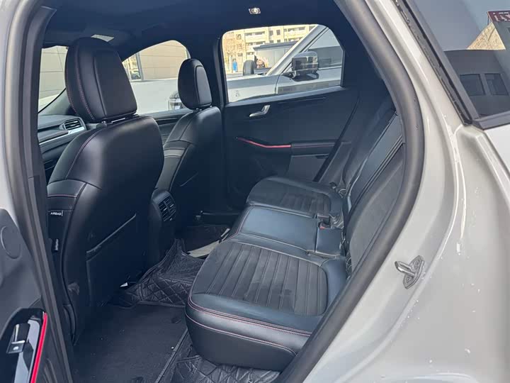Ford Escape 2023 2023款 EcoBoost 245 四驱纵享款ST-LINE Pro