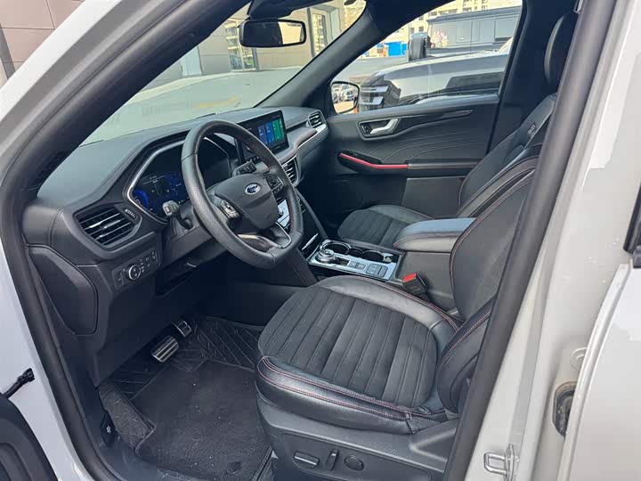 Ford Escape 2023 2023款 EcoBoost 245 四驱纵享款ST-LINE Pro