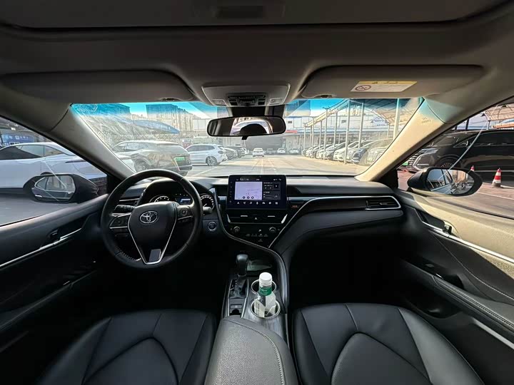 Toyota Camry 2024 2024款 2.0GVP 豪华版