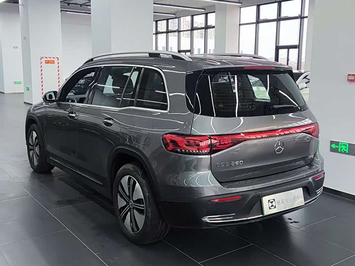 Mercedes-Benz EQB 2023 2023款 改款 EQB 260