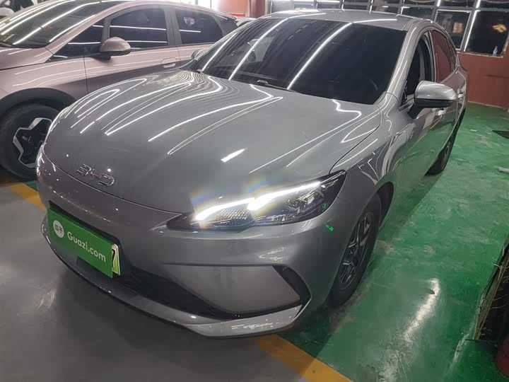 BYD Seal 05 DM-i Hybrid 2025 2025款 DM-i 智驾版 55KM豪华型