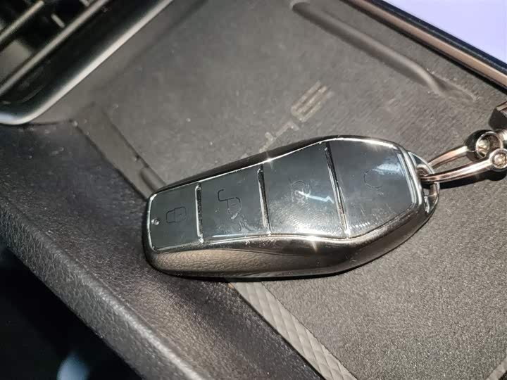 BYD Seal 05 DM-i Hybrid 2025 2025款 DM-i 智驾版 55KM豪华型