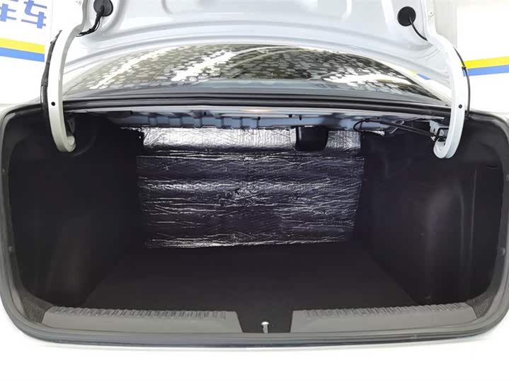 Jetta VA3 2021 2021款 1.5L 自动向上人生版