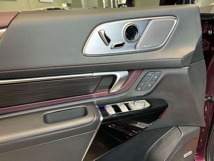 Buick GL8 Century 2025 2025款 2.0T 七座蕴世版