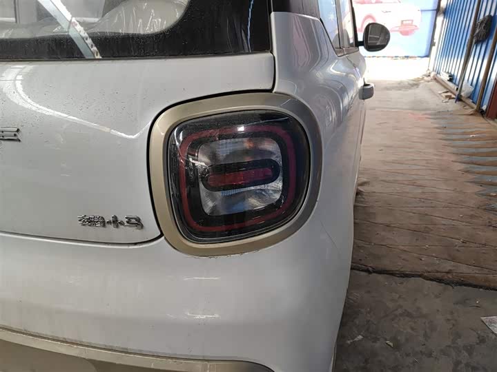 Bestune Pony 2026 2026款 222km 炫彩马