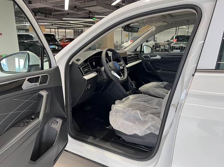 Volkswagen Tiguan L Hybrid 2023 2023款 430PHEV 插电混动尊贵版