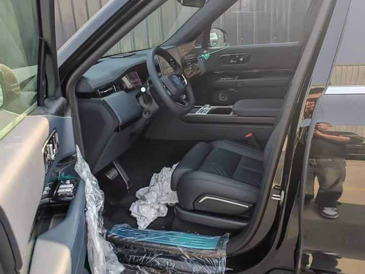 Zeekr 9X 2025 2025款 Hyper版 70kWh