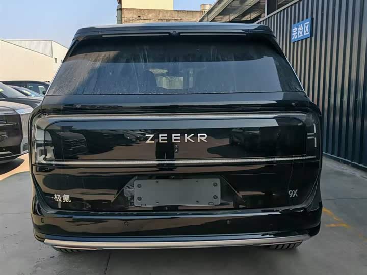 Zeekr 9X 2025 2025款 Hyper版 70kWh