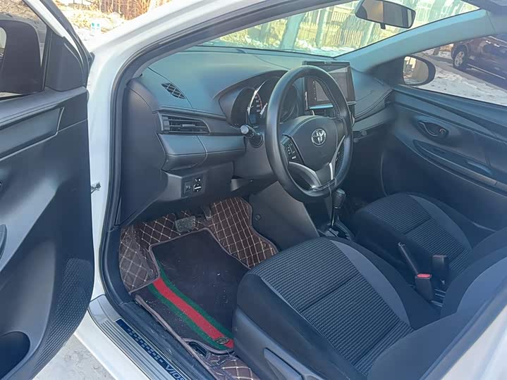 Toyota Vios 2022 2022款 1.5L 20周年纪念版