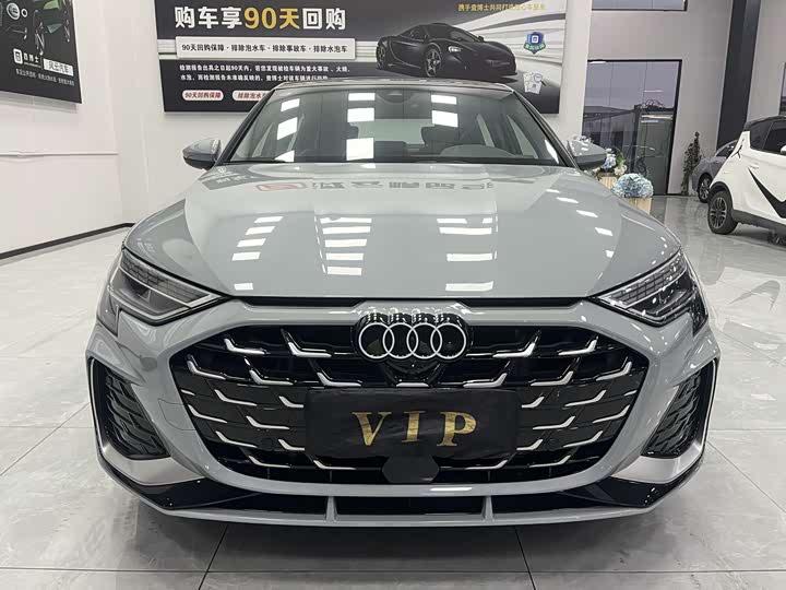 Audi A3 2025 2025款 A3L Limousine 35TFSI 飞驰尊享型