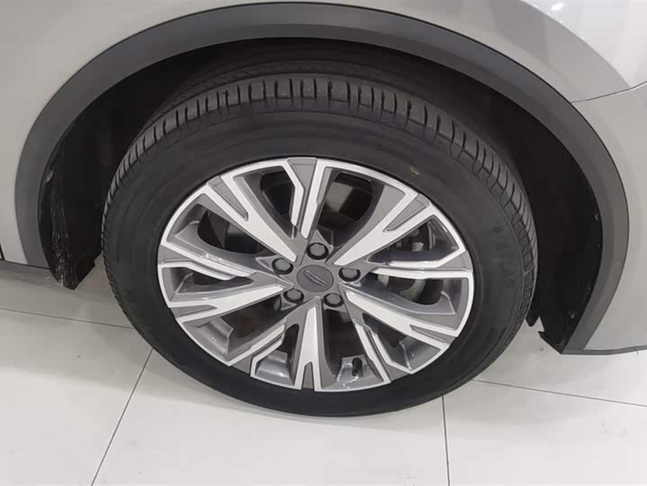 Geely Jiaji 2023 2023款 嘉际L 1.5TD DCT尊贵型