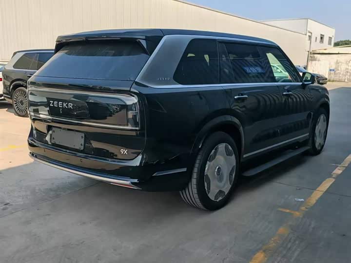 Zeekr 9X 2025 2025款 Hyper版 70kWh