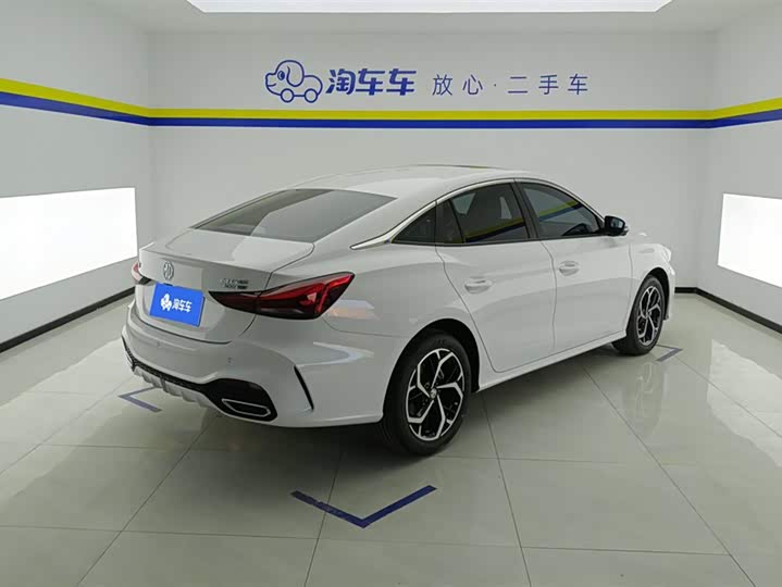 MG Motor 5 2025 2025款 300TGI 全球旗舰版