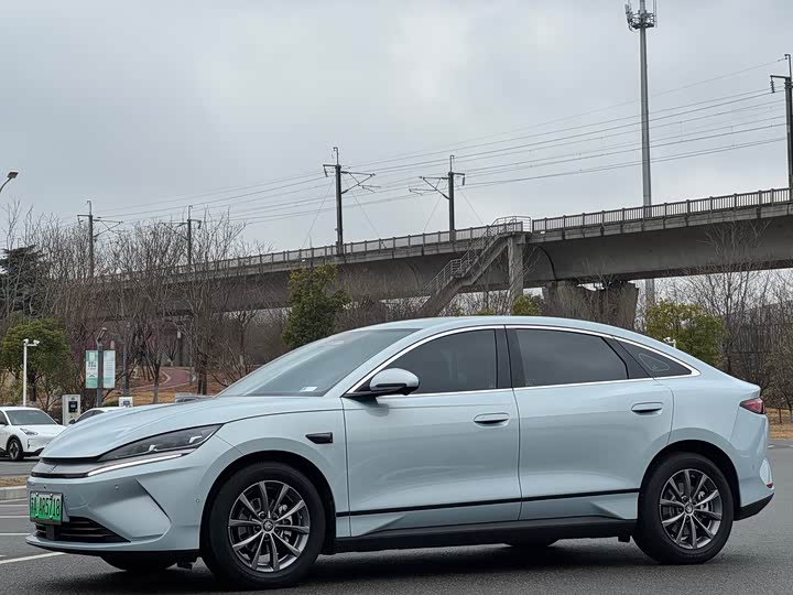 BYD Qin L 2025 2025款 EV 545KM超越型