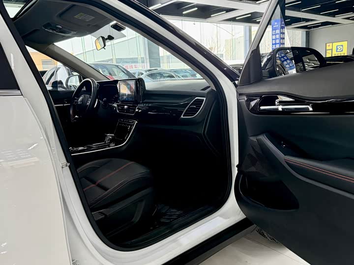 Kia KX3 2021 2021款 1.5L CVT焕新版