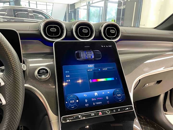 Mercedes-Benz GLC-Class Coupe 2025 2025款 GLC 260 4MATIC 轿跑SUV