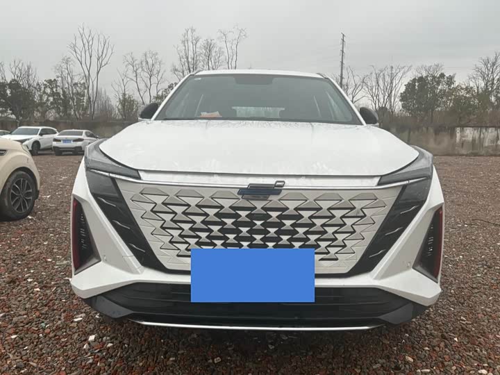 Changan Oshan Z6 2023 2023款 蓝鲸 1.5T DCT智享型