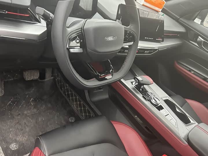 Changan Oshan Z6 2023 2023款 蓝鲸 1.5T DCT智享型