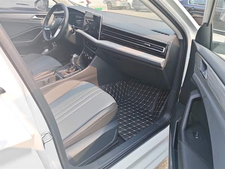 Volkswagen Sagitar L 2025 2025款 改款三 300TSI DSG超越版