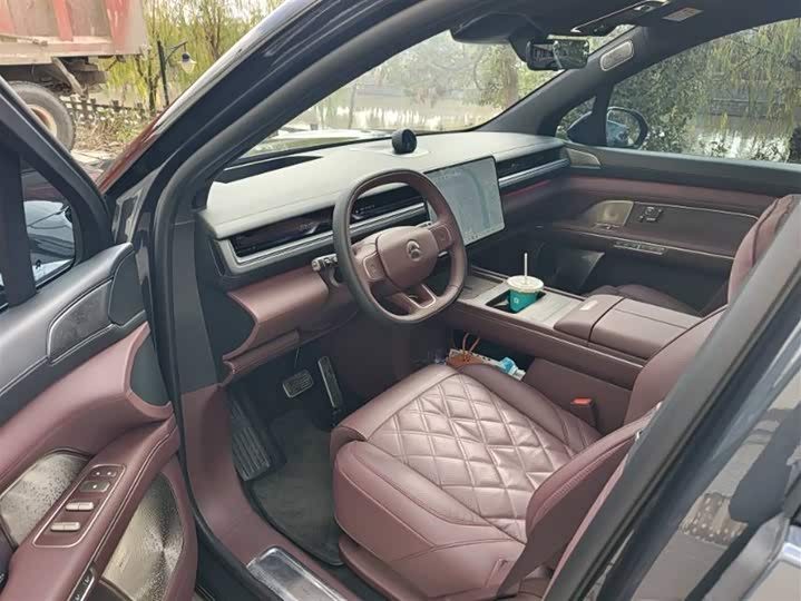 Nio ES8 2026 2026款 六座行政签名版