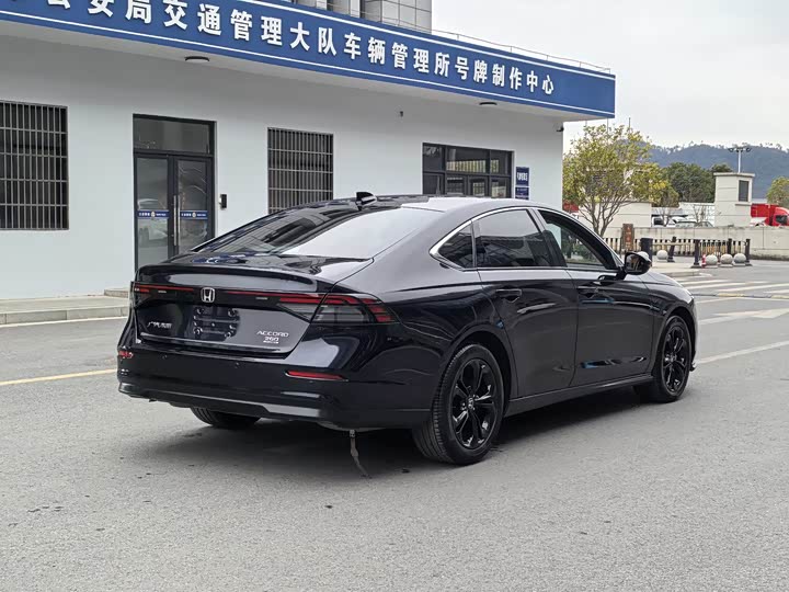 Honda Accord 2025 2025款 260TURBO 豪华版