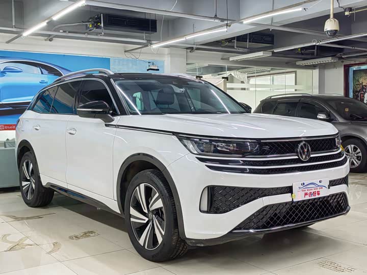 Volkswagen Tavendor 2024 2024款 380TSI 四驱R-Line巡游版