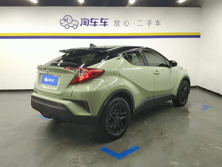 Toyota C-HR 2022 2022款 2.0L 领先版
