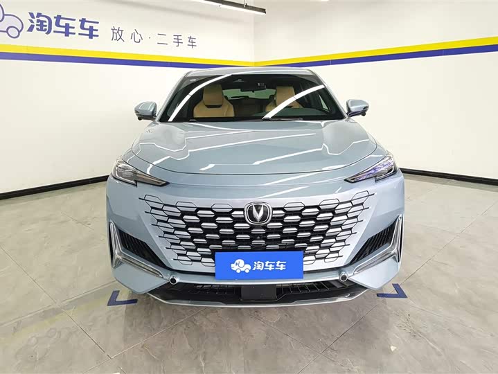Changan UNI-K 2021 2021款 2.0T 尊贵型