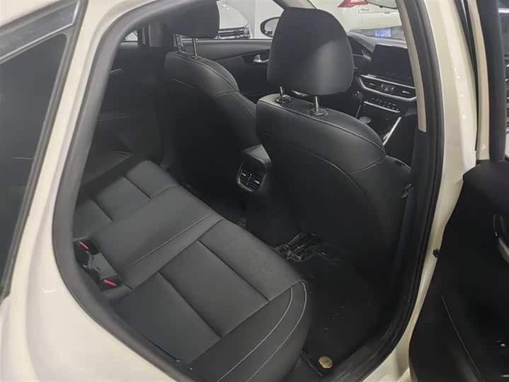 Kia K3 2021 2021款 1.5L CVT豪华版