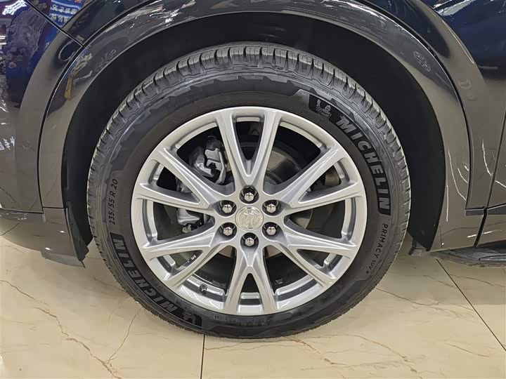 Buick Enclave 2022 2022款 652T 四驱尊享旗舰型 7座