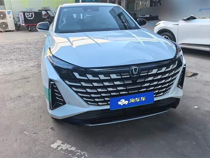 Changan UNI-Z Hybrid 2024 2024款 蓝鲸智电iDD 125km 卓越型