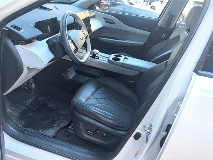 Changan UNI-Z Hybrid 2024 2024款 蓝鲸智电iDD 125km 卓越型