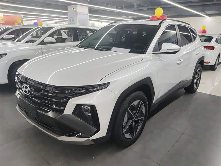 2025 Hyundai Tucson L