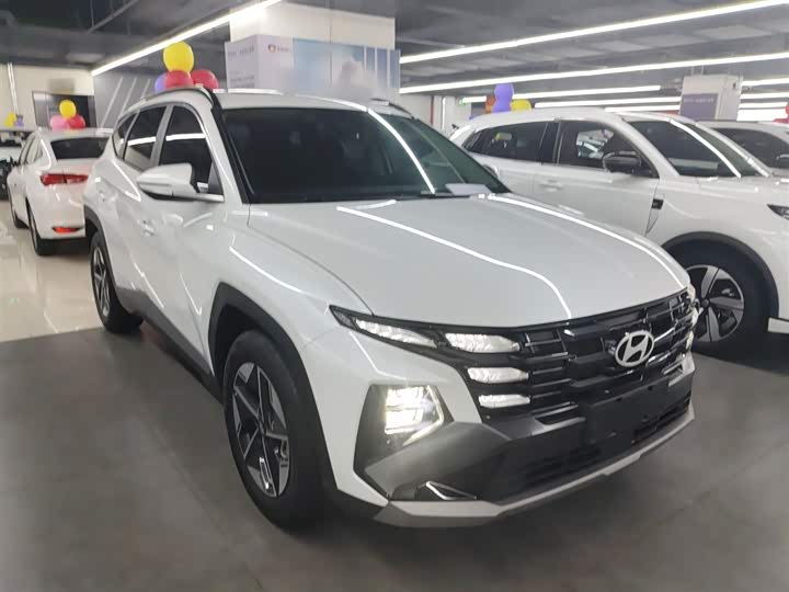 2025 Hyundai Tucson L