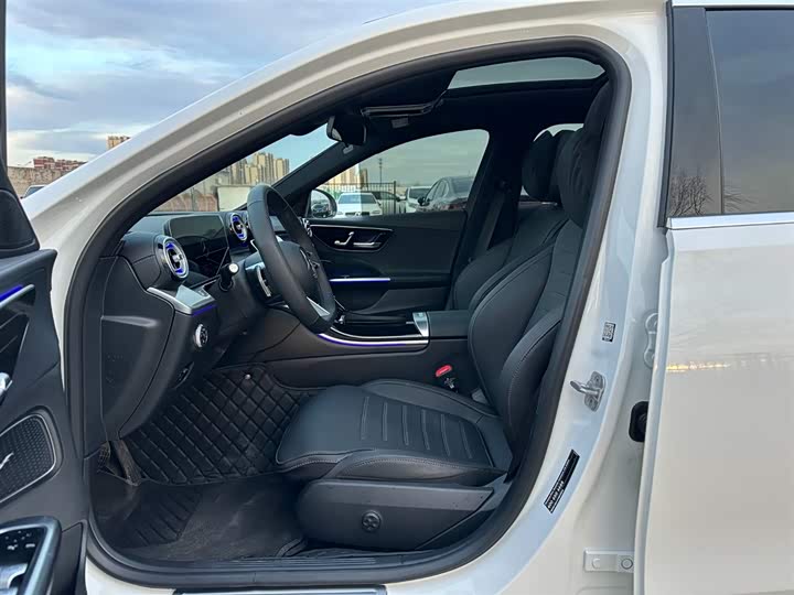 Mercedes-Benz C-Class 2025 2025款 改款 C 260 L 运动版