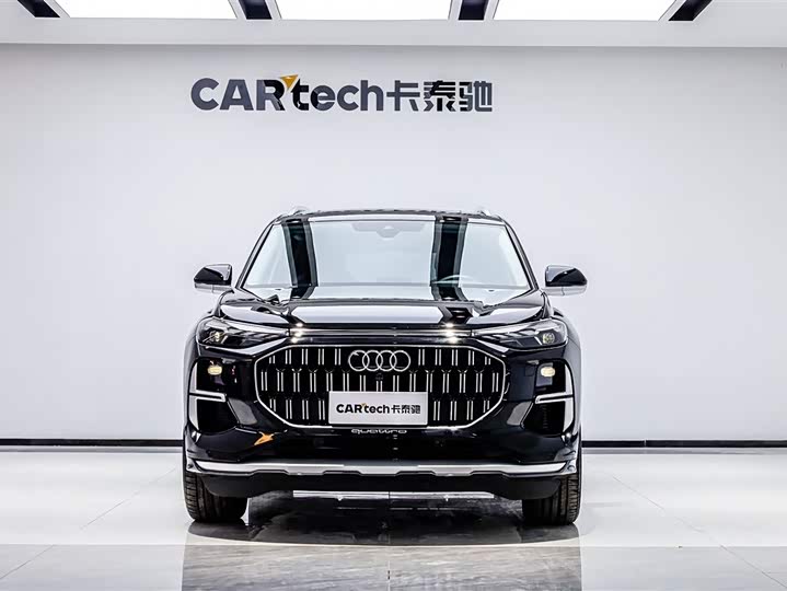 Audi Q6 2024 2024款 40 TFSI quattro 观云型 羽林套装 7座